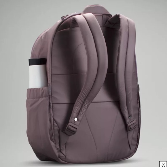 Lululemon Pack it Up Backpack 21L - Picture 4 of 8
